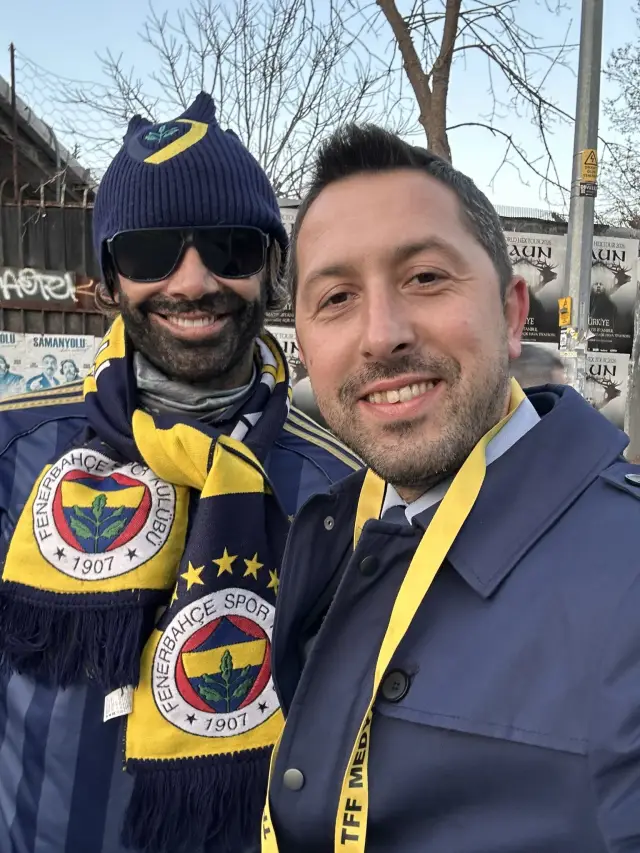 Derbi tribünlerinden Lugano'nun fotoğrafı