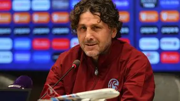 Fatih Tekke, Galatasaray'ı Yenerek Derbi Zaferini Açıklıyor