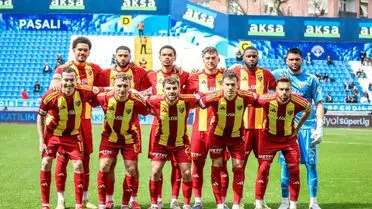 Kayserispor'un maç sonrası üzgün oyuncuları