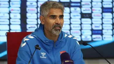 Maçın kritik anlarından bir kare