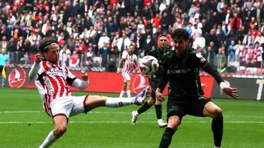 Maç sırasında atılan gollerin fotoğrafı