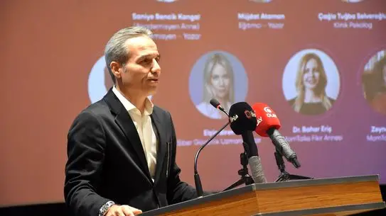 Ebeveynlere dijital çağ rehberi görseli