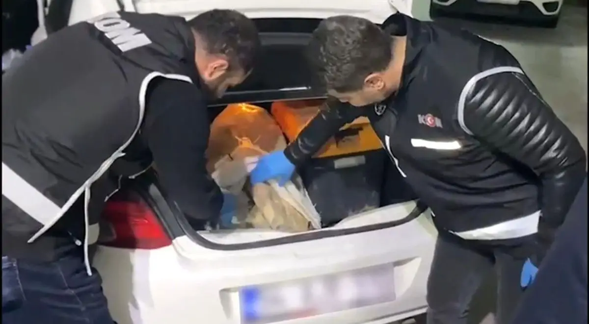 Edirne'de 2 Bin Yıllık Roma Dönemi Kybele Heykeli Kaçakçılığa Yakalandı