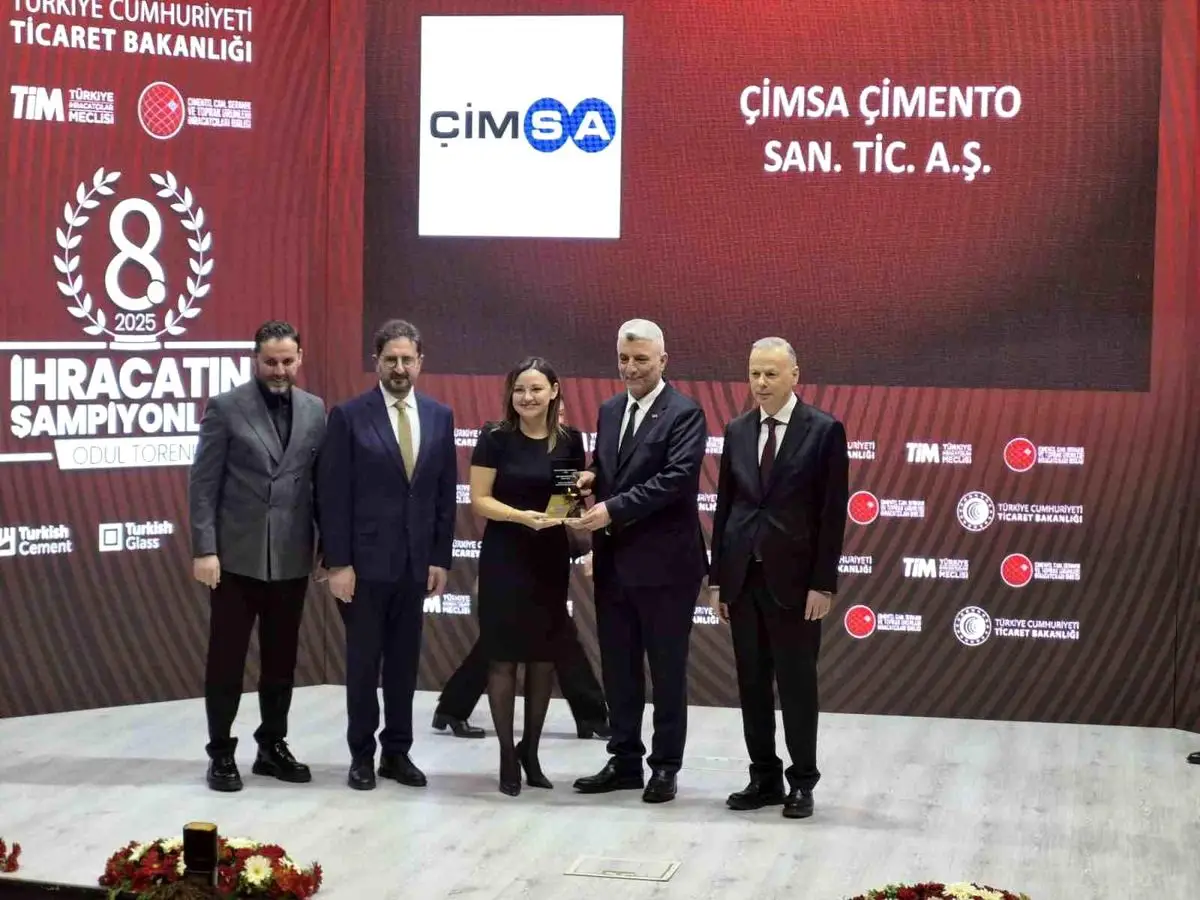 Türkiye'nin Son 23 Yılda Ekonomik Dönüşümü: Bakan Bolat'tan Açıklama