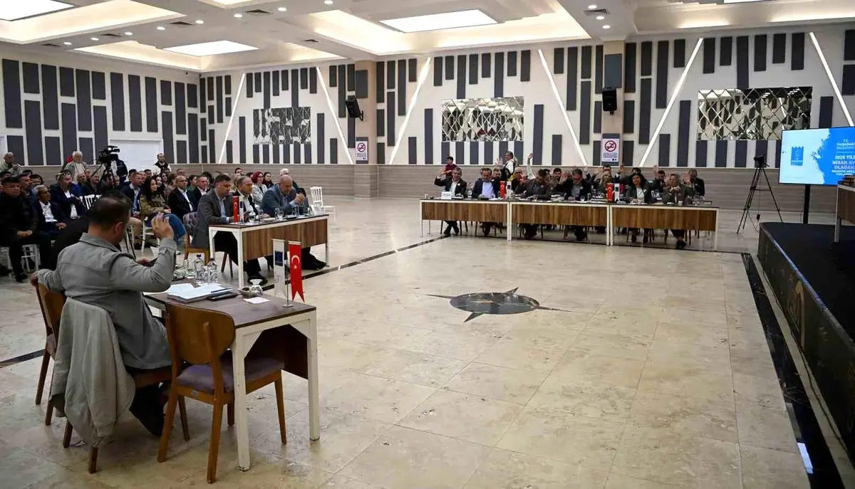 Kuşadası Belediyesi 2025 Faaliyet Raporu Mecliste Onaylandı