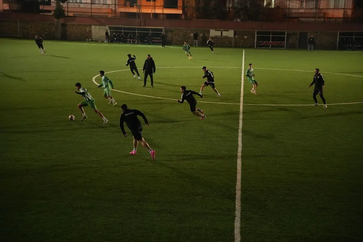 Türkgücü İdman Yurdu, Çanakkale'de Genç Kadroyla 2. Amatör Lig'de Şampiyonluk Mücadelesine Başlıyor