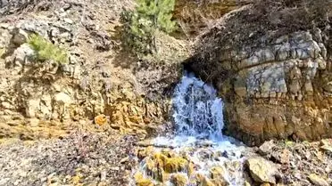 Su kaynağının yeniden akış anı