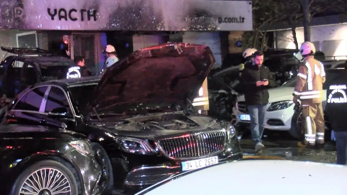 Beşiktaş’ta Araç Kiralama Şirketinde Yangın: 15 Lüks Araç ve Bina Zarar Gördü