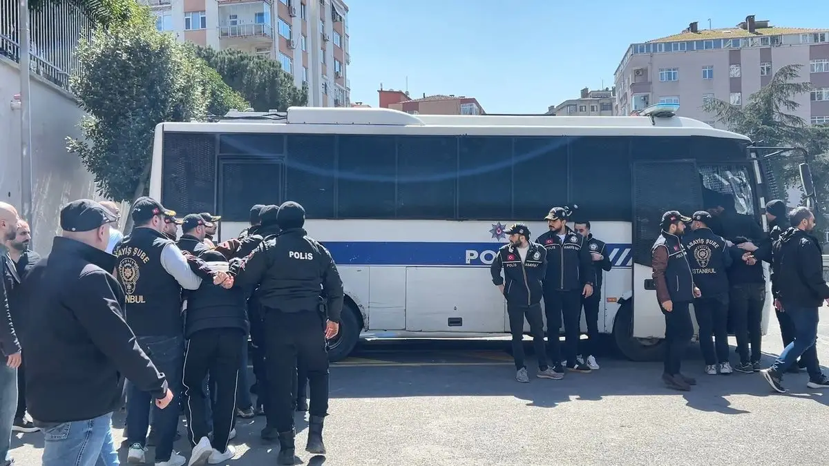 Bakırköy’de Dijital Suç Operasyonu: 44 Şüpheli Gözaltında