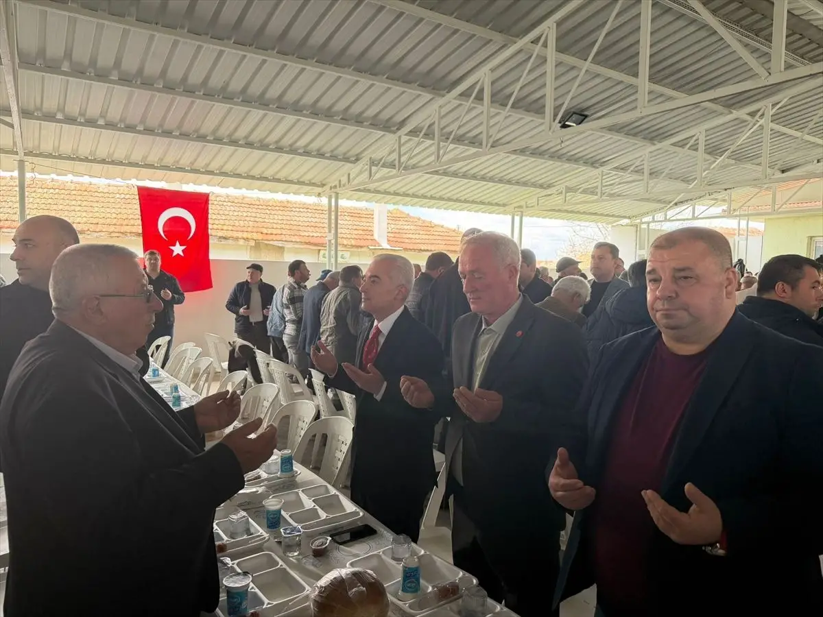 Kırklareli Valisi Turan, Şükür Duası ve Toplum Buluşmasıyla Bir Araya Geldi