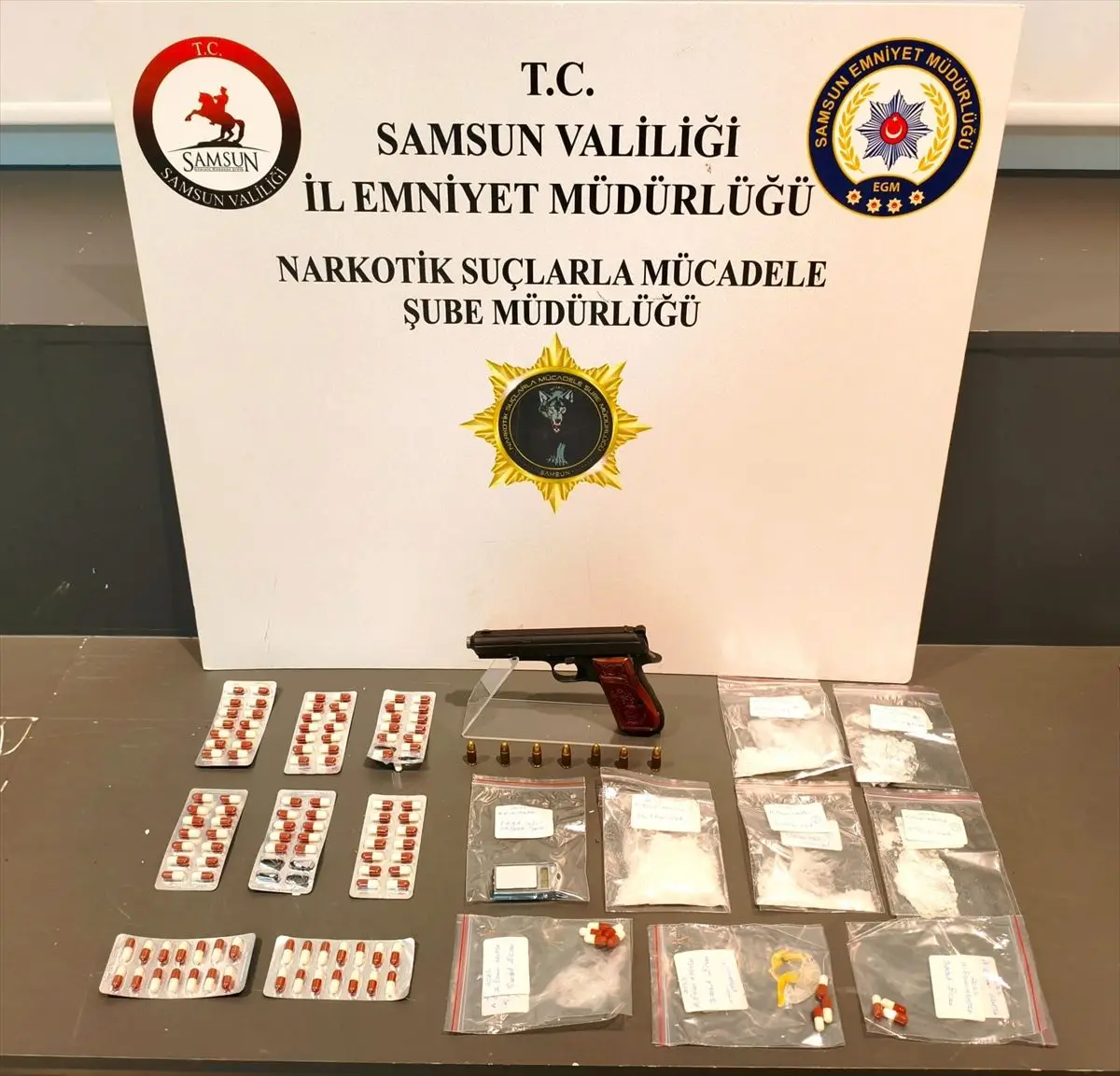 Samsun Atakum’da Kaçak Sigara ve Uyuşturucu Operasyonu