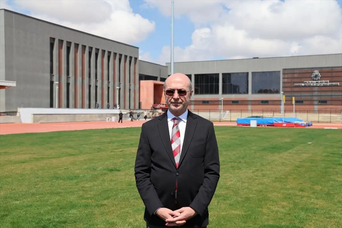 Selçuklu Belediyesi'nden Yeni Sporcu Seçme ve Yetiştirme Merkezi İnşaatında Son Aşama