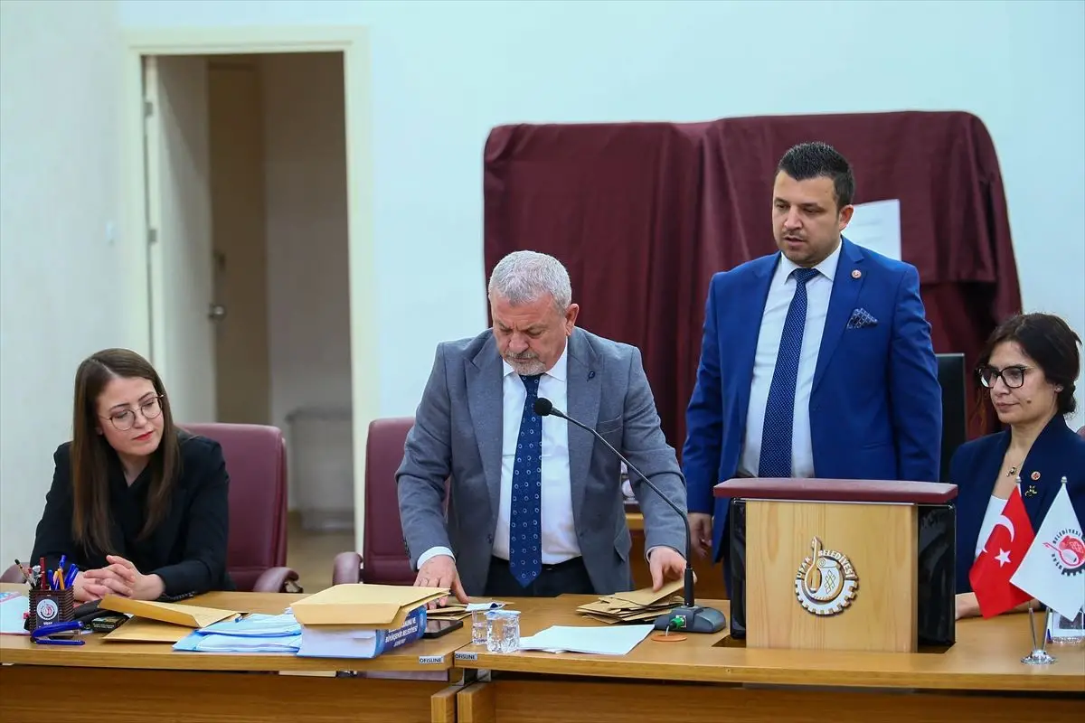 Uşak Belediye Meclisi'nde Hatice Terekeci Özkan Yeni Başkan Vekili Olarak Seçildi