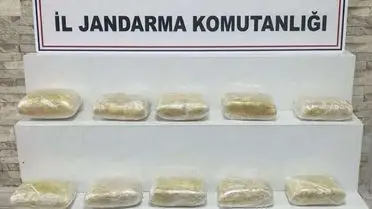 Diyarbakır’da Büyük Uyuşturucu Operasyonu: 14 Şüpheli Gözaltında, 22 Kg Esrar Ele Geçirildi