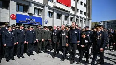 Şehit Polis Seçkin Yalçın anıt levhası