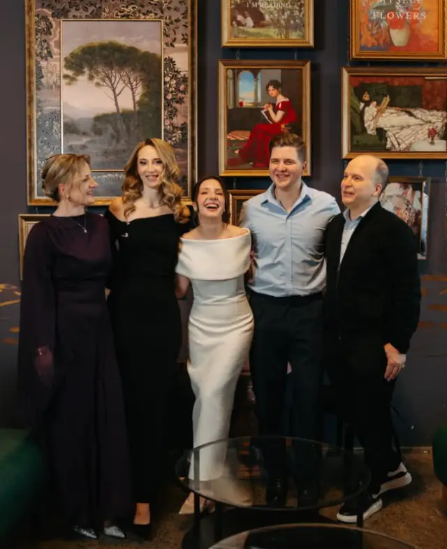 Dilara Kurtulmuş ve sevgilisinin el ele fotoğrafı