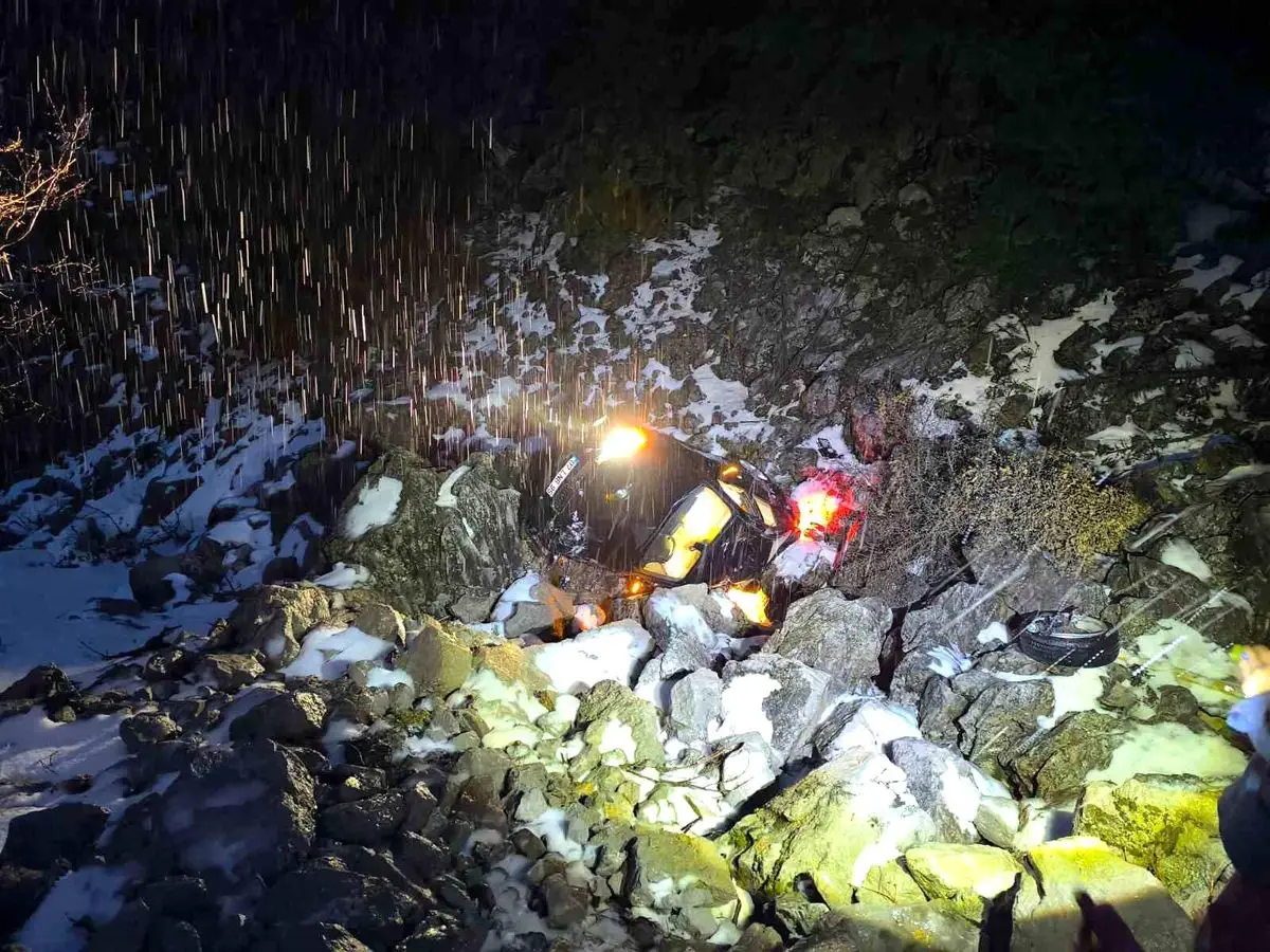 Akseki‑Seydişehir Karayolunda Şarampole Yuvarlanan Otomobil Kazası: 3 Yaralı