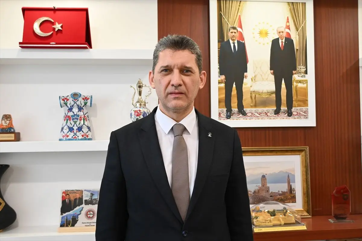 AK Parti Antalya’da Akdeniz Bölge Strateji Toplantısı: Saha Çalışmaları Masaya Yatırıldı