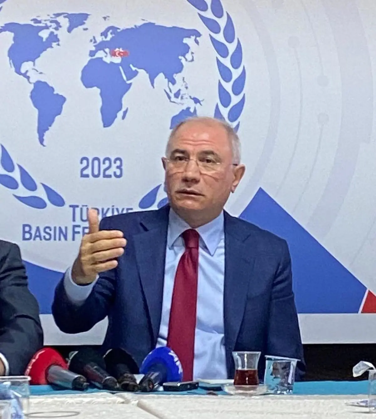 Efkan Ala'dan Seçim Tartışmasına Yanıt: "Gündemimizde Seçim Yok"