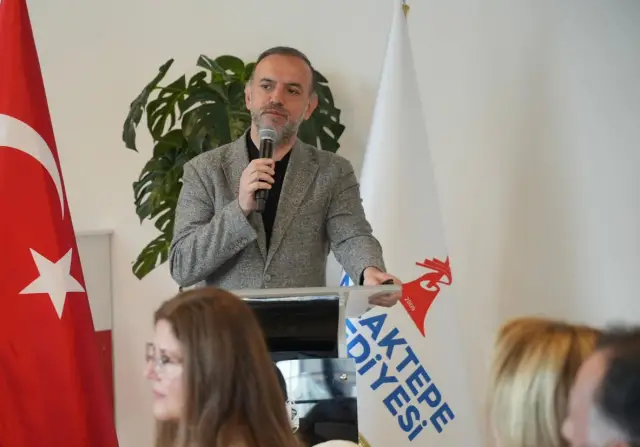 Ekrem Kalkan konuşma anı