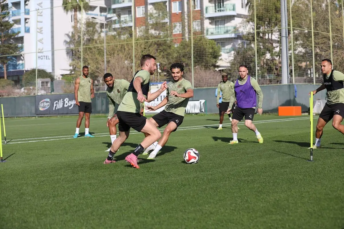 Alanyaspor, Trabzonspor Maçına Hazırlıklarını Hızlandırdı