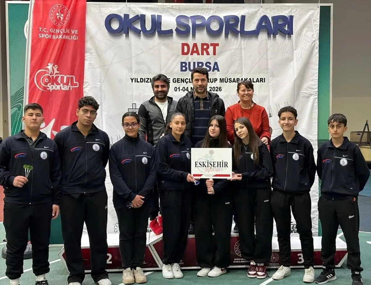 Sivrihisar Kız Dart Takımı Türkiye Finallerine Ulaştı