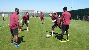 Bandırmaspor antrenman sahasındaki antrenman görüntüsü