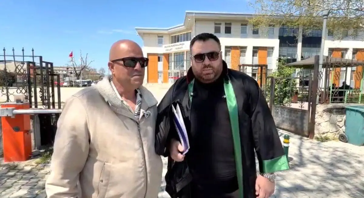 Mustafakemalpaşa Muhtarının Fotoğrafı Yanlış Kişiyle Karıştırıldı, Hukuki Süreç Başlatıldı