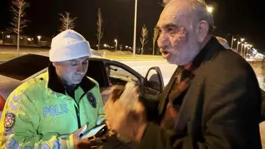 Aksaray’da Alkol ve Ehliyetsiz Sürücünün Yol Açtığı Çarpışma: Kurye Hastaneye Kaldırıldı
