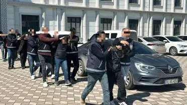 Saldırının ardından tutuklanan şüphelilerin fotoğrafı