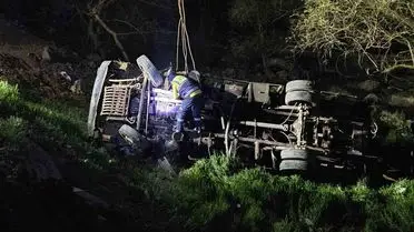 Devrilen iş makinesi