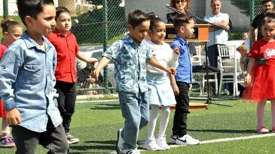 Keşan’da Romanlar Günü Coşkusu: Renkli Etkinlikler ve Eğitim Vurgusu