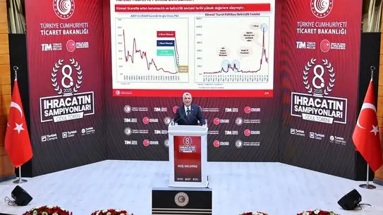 Ticaret Bakanı Bolat, Tarım Stoklarını Güçlendirdi ve İhracatı Teşvik Ediyor
