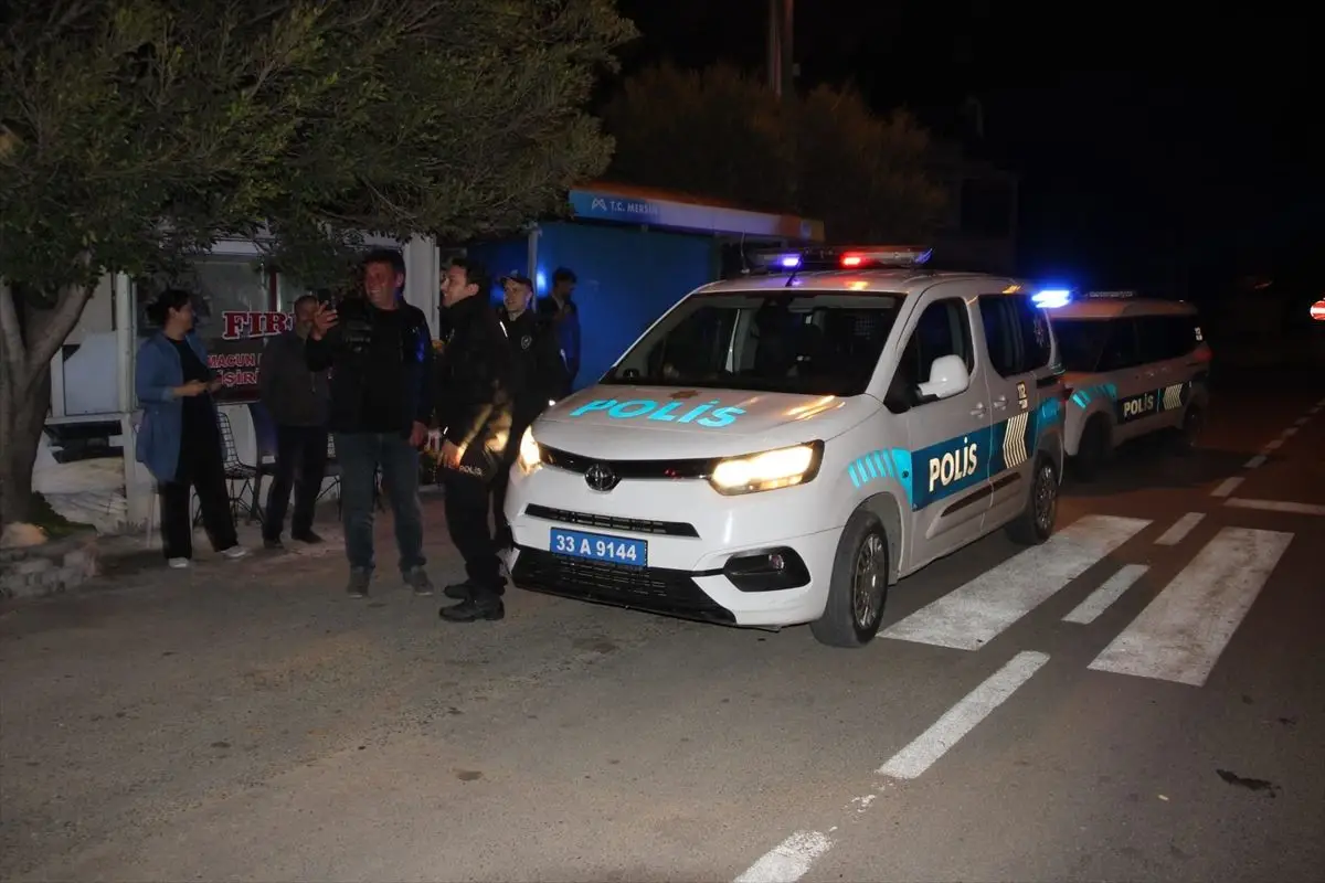 Mersin Bozyazı’da Polislere Sürpriz Kutlama: 181. Yıl Anlamlı Anlar