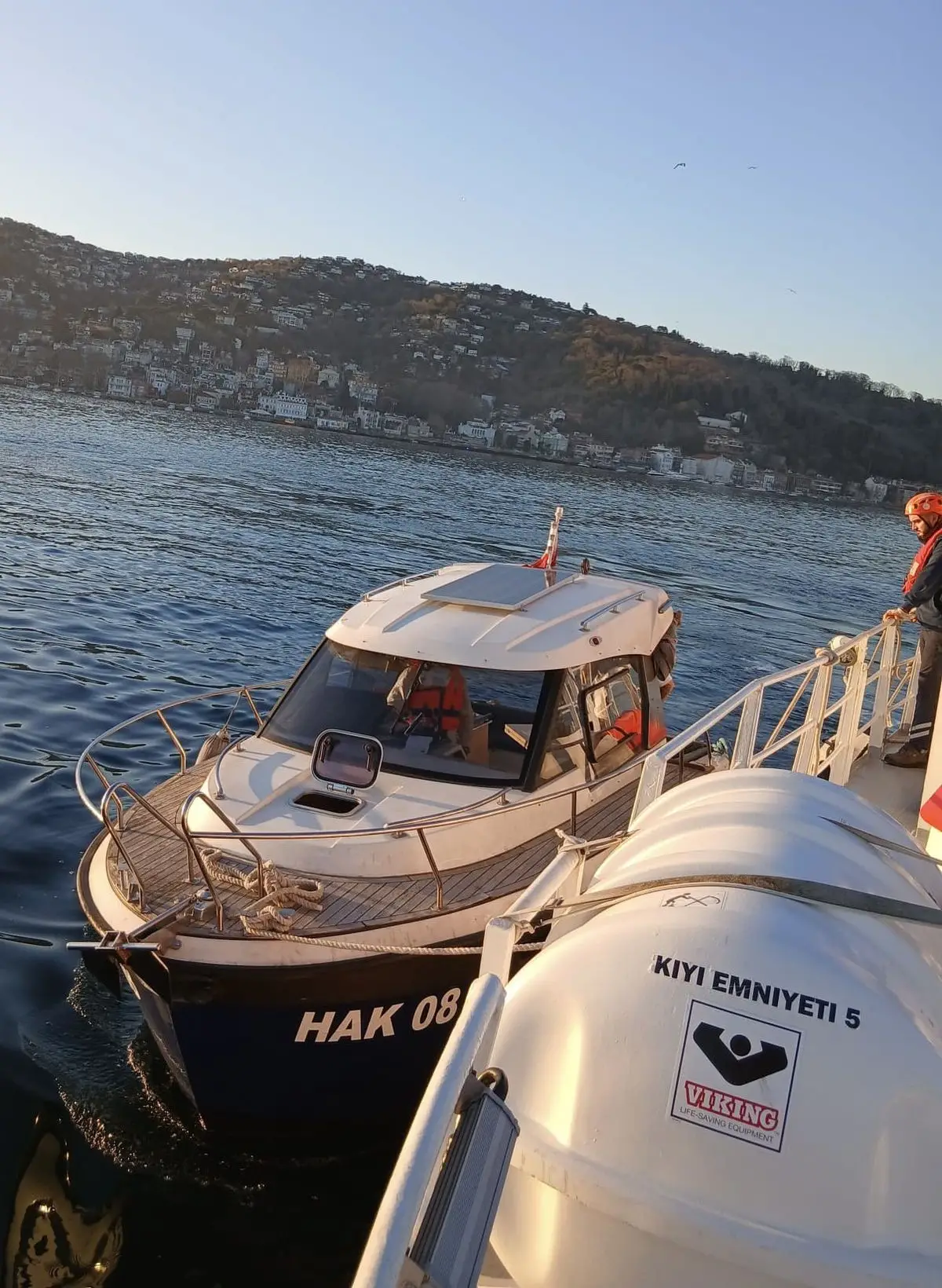 Sarıyer'de Sürüklenen Tekne Kireçburnu'nda Kurtarıldı