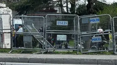 Polis ekiplerinin Levent’te yürüttüğü güvenlik operasyonu