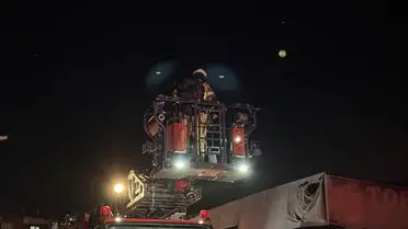 Yangın sonrası dükkanın dış görüntüsü