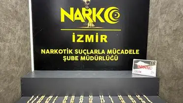 İzmir'de Geniş Kapsamlı Uyuşturucu Operasyonu: 2 Yabancı Zanlı Tutuklandı