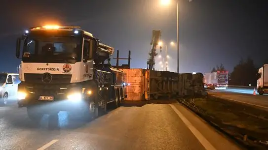 Kaza sonrası tırın durumu