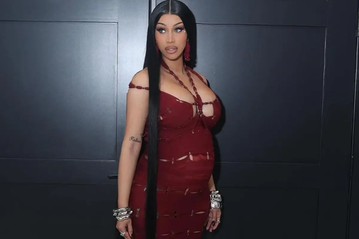 Cardi B, Türkçe Parça Paylaşımıyla Sosyal Medyada Fırtına Estirdi