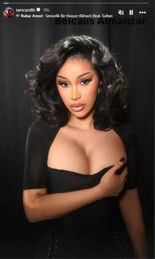 Rubar Ahmed'in Sensizlik Bir Hançer şarkısı