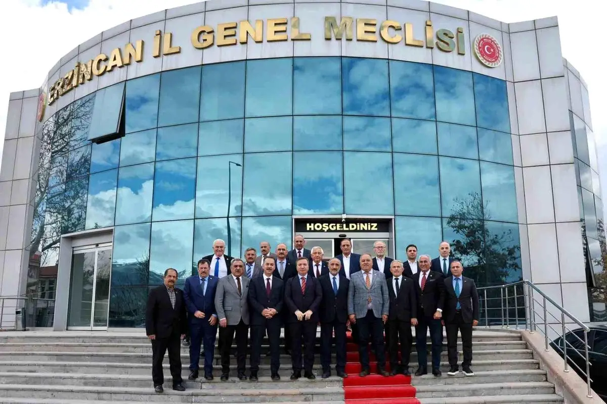 Vali Aydoğdu, Yeniden Seçilen Meclis Başkanı Şireci'yi Ziyaret Etti