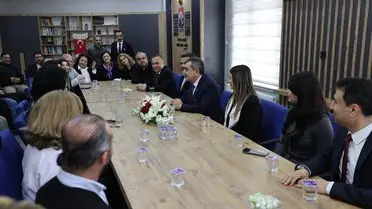 Milli Eğitim Bakanı Tekin, Gaziantep’te Cemevi Ziyaretiyle Birlik Mesajı Verdi