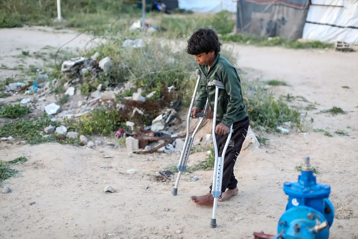 İsrail Saldırısında Yaralanan 11 Yaşındaki Yasir’in Umut Dolu Mücadelesi