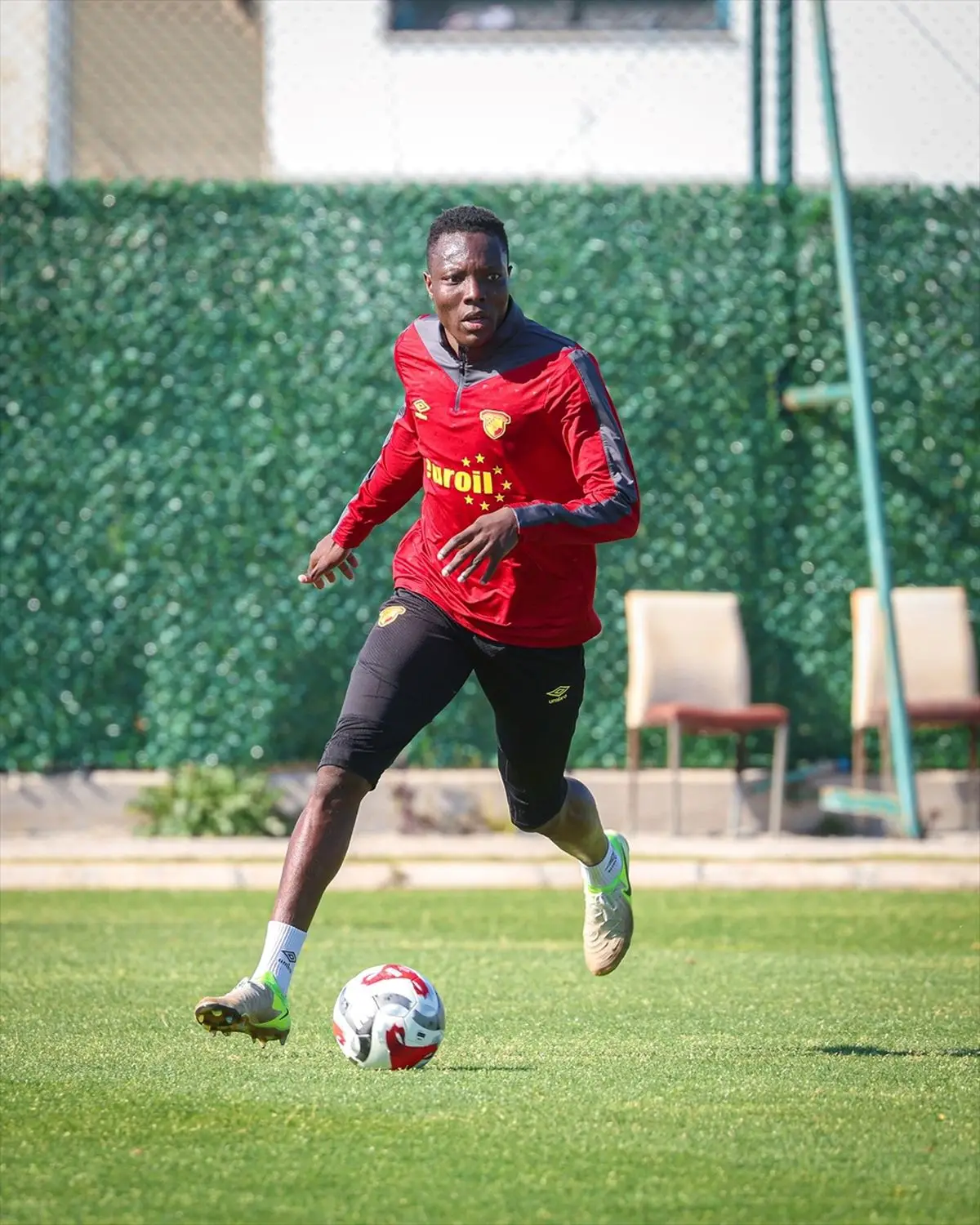 Göztepe, Galatasaray Maçına Hazırlıklarını Tamamladı