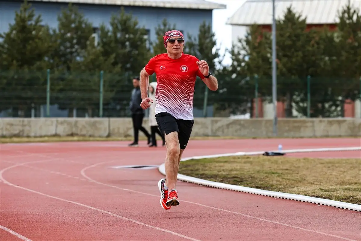 Polis Memuru Osman Sucuoğlu'ndan İlham Veren Dönüşüm: Sigarayı Bıraktı, Atletizme Adım Attı