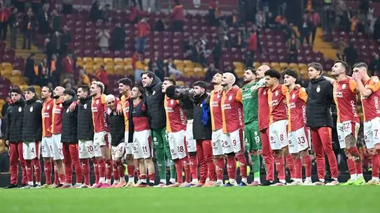 Galatasaray taraftarları stadyumda