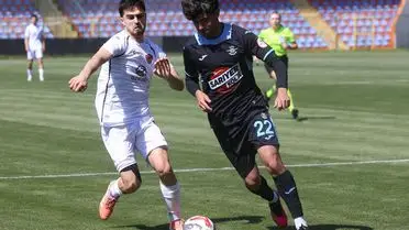 Hatayspor, Adana Demirspor'u 4-0 Mağlup Ederek 1. Lig'de İlk Zaferini Aldı