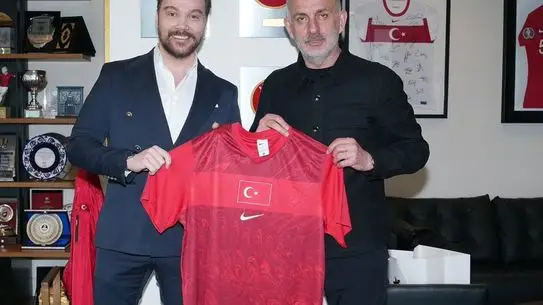Sinan Akçıl, TFF Başkanı İbrahim Hacıosmanoğlu ile Riva’da Buluştu: 2026 Dünya Kupası Marşı Projesi