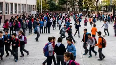 Mamak'ta 12 Yaşındaki Öğrenci Koli Bandıyla Bağlanıp Şiddete Maruz Kaldı